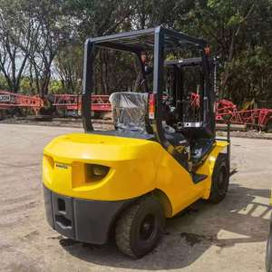 รถยกมือสอง KOMATSU FD30 ราคาถูก คุณภาพเยี่ยม รถยกมือสอง KOMATSU ขาย - Product Image 3