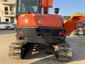 Miniexcavadora Usada KUBOTA KX185-3 de 8 Toneladas para Mantenimiento de Canales de Riego Agrícola de Alto Rendimiento y Larga Duración - Product Image 5