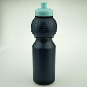 Échantillon gratuit Vélo PE Plastique Sport Bouteille D'eau Vélo Équitation Bouteille D'eau Squeezing Aspiration Buse Équitation Bouteille D'eau Peut - Product Image 4