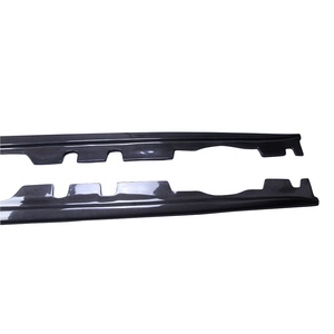 Pour Série 3 E92/E93, jupes latérales en fibre de carbone style V, 2008-2013 - Product Image 2