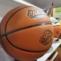 Fournisseur de basket-ball laminé intérieur extérieur en cuir PU pour l'entraînement et le match