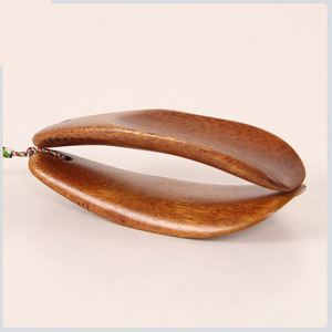 Cuernos de madera zapato logotipo personalizado desgaste zapato ayudante pequeño viaje zapato cuernos para hombres mujeres personas mayores madera niños calzador llavero - Product Image 5