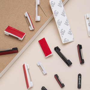Promocional <span class=keywords><strong>DIY</strong></span> emblema 2.2*0.5cm 2.5*7cm 2*7cm 3.8*0.85cm 3.1*0.6cm 3cm * 1.2cm 40*12MM pino de segurança adesivo plástico - Product Image 2