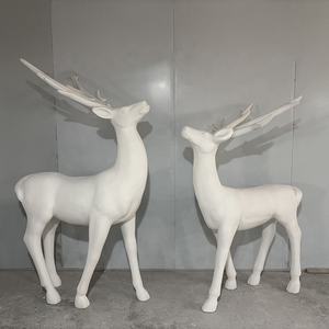 Escultura Decorativa em Fibra de Vidro com Acabamento em Arenito, Formato de Cervo, Feita à Mão, Impermeável, para Ambientes Internos e Externos - Product Image 4