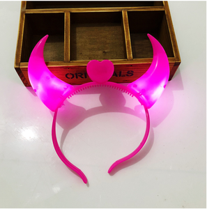 2020 Adulte Enfants Enfants Démon Rouge Corne De Boeuf Cheveux Cerceau Enveloppé Dans Un Tissu Élastique Bandeau Avec LED pour la Fête De Noël Costume cosplay - Product Image 3