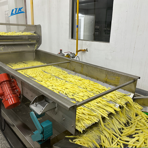 Ligne <span class=keywords><strong>de</strong></span> production automatique <span class=keywords><strong>de</strong></span> frites et <span class=keywords><strong>de</strong></span> chips <span class=keywords><strong>de</strong></span> pommes <span class=keywords><strong>de</strong></span> <span class=keywords><strong>terre</strong></span> personnalisée 1000 kg/h, machine à fabriquer des frites en acier inoxydable 304 - Product Image 3