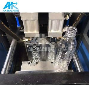 Hoge Kwaliteit Aangepast Volgens Tekeningen 2 Of 4 Holte Semi-Automatische Blaasvorm - Product Image 3