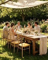 Chaise Chiavari de luxe moderne à structure métallique empilable, durable et stable pour banquets d'hôtel et usage commercial intérieur/extérieur