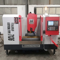 Mini Fresadora CNC XH7136, Recorrido de 550 mm, Husillo BT40, 3 Ejes, para Perforación, Fresado y Roscado de Metal, Centro de Mecanizado Vertical CNC