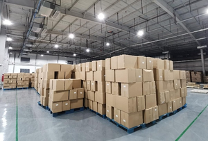 KOYEE fabrica fibra cortada de poliéster de silicona reciclada de resiliencia Superior personalizada para juguetes de relleno de almohadas Material de relleno - Product Image 6