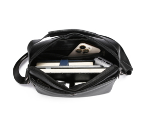 Sac bandoulière de luxe pour homme, sac messager décontracté et élégant, motif lettres, en PU imperméable de haute qualité - Product Image 4