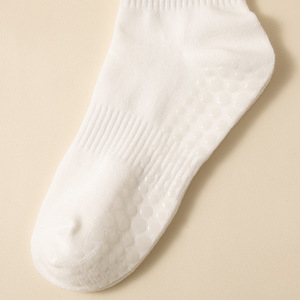 Women's Cotton Cute Black <b>cat</b> Pattern Grip Pilates Compression Crew <b>Socks</b> Anti-Slip Crew Block Color <b>Socks</b> - Product Image 2