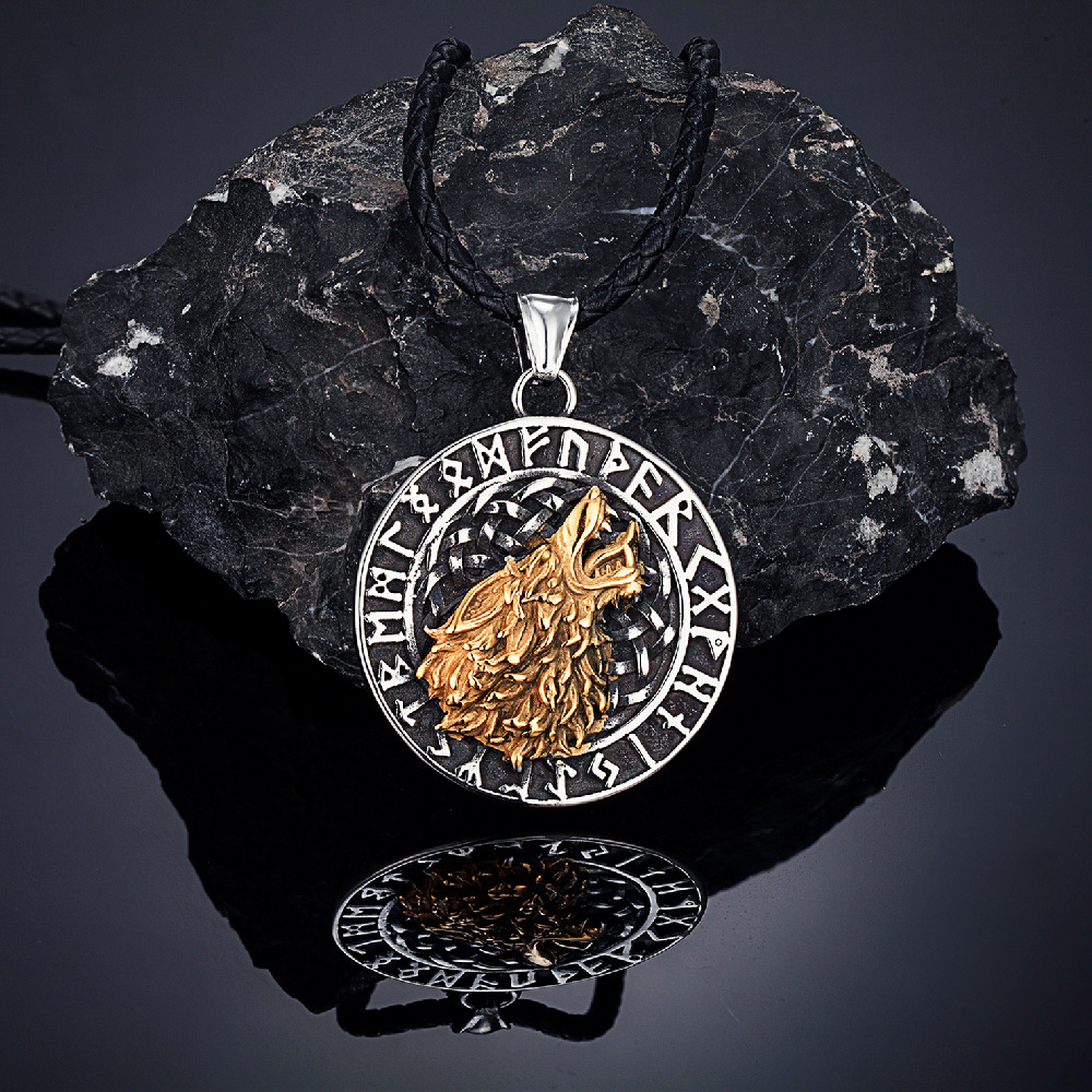Collier cordon en cuir avec pendentif en or et argent