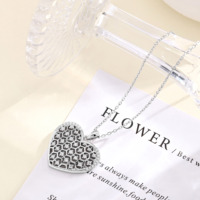Collier de luxe en argent sterling 925 avec pendentif cœur nid d'abeille incrusté de moissanite de 1,5 mm, cadeau pour la Saint-Valentin pour femmes