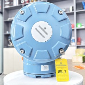 Jauge de niveau radar Rosemounte 5900C, radar de niveau haute précision sans contact pour le stockage et la mesure de matériaux en vrac - Product Image 1