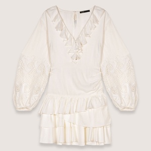 Mini robe décontractée à col en V pour femmes avec manches brodées à volants Mini robes pour un usage quotidien - Product Image 3