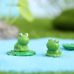 Miniature in resina: piccoli animali verdi, rane minuscole, all'ingrosso, da nascondere per decorazioni da giardino e artigianato per il Capodanno Cinese - Product Image 6