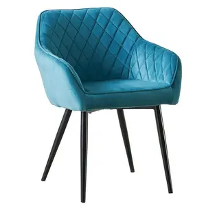 Poltrona de tecido tufado azul estofada de luxo nórdica com pernas de metal, cadeira de jantar de veludo para sala de jantar