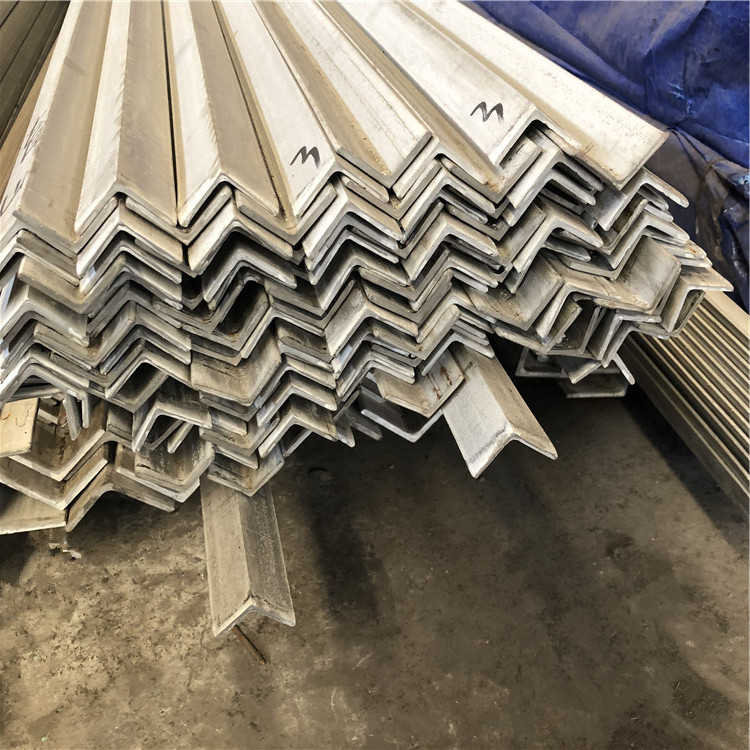 65 x 65 x 6 Steel angle iron