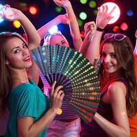 2023 yeni tasarım özelleştirilmiş mor plastik kaburga büyük boy el Rave Fan için parti kulübü