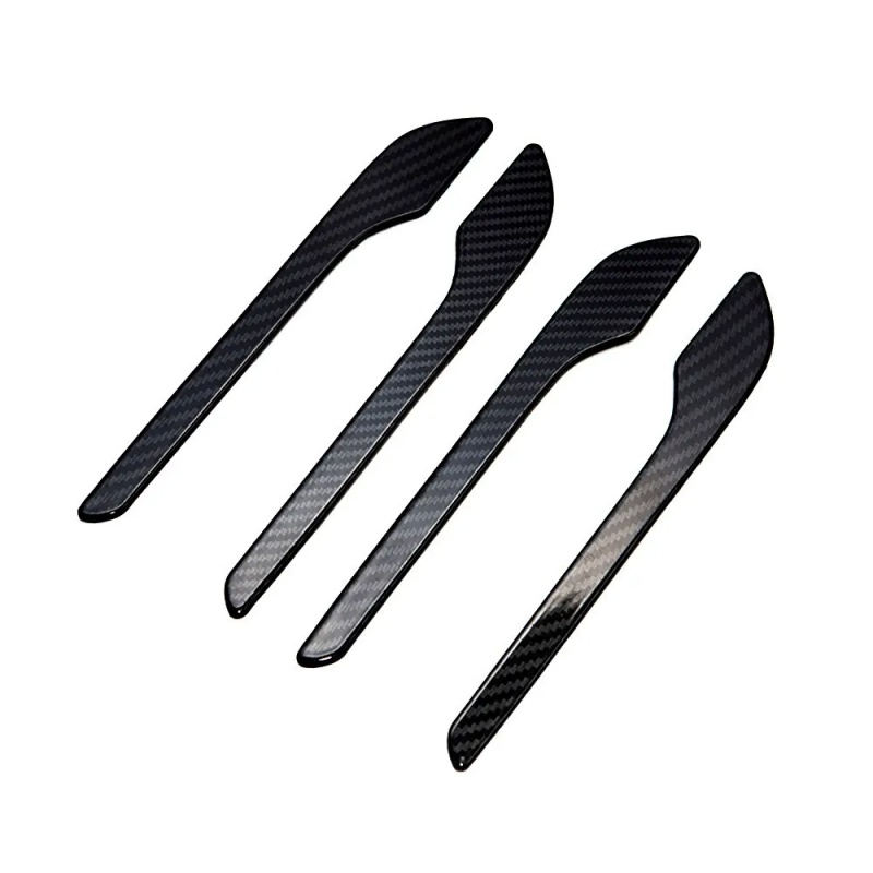 Gloss Black Carbon Look
