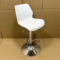 Chaise de bar moderne de luxe avec structure métallique simple, assise en plastique, pivotante, hauteur réglable, base sur pied avec roulettes, pour usage commercial et salle à manger, neuve