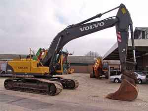 VOLVO 2400 EC240D EC240DL EC300EL 24 tonnes grande pelle sur chenilles d'occasion grande pelle hydraulique sur chenilles lourde - Product Image 2