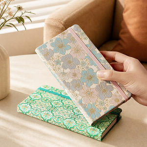 Carnet de notes pour étudiants à couverture rigide en tissu jacquard color block motif papillon avec sangle jacquard élégante, format A5 A6 A7 - Product Image 1