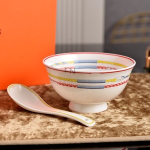 Ensemble de six bols mignons en porcelaine fine motif licorne avec cuillères pour la maison – Bols à riz domestiques - Product Image 5