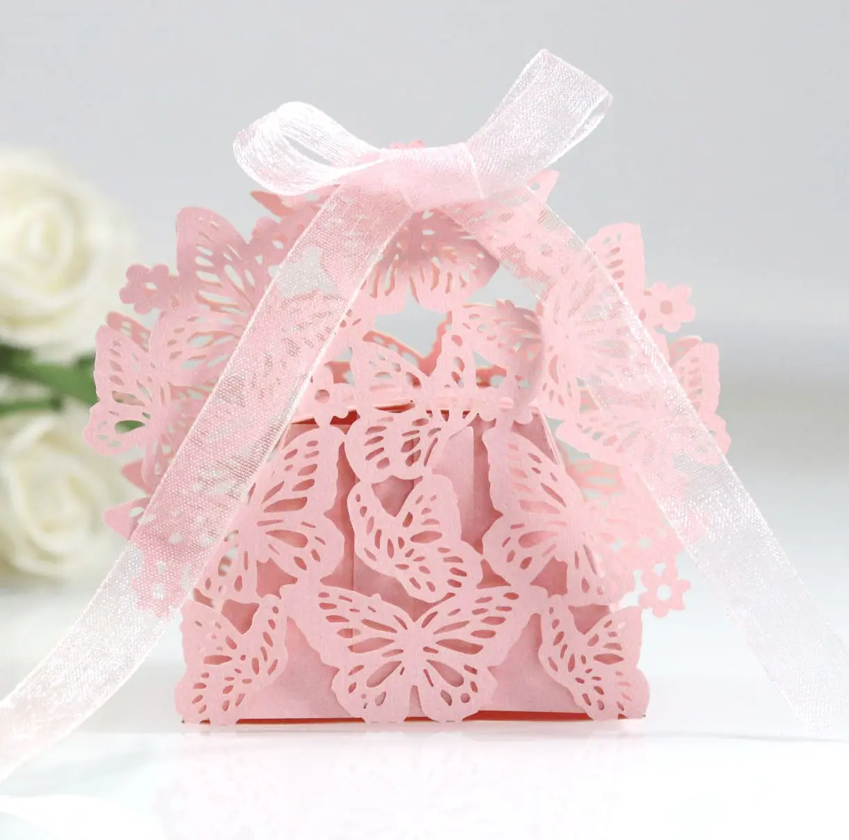 Wholesale Laser Cut Wedding Party Paper Box Butterfly Candy Chocolate Gift Boxes With Ribbon Bridal Birthday Party Baby Shower