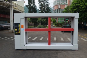 Machine à tenonner CNC FUMA MH-2545 avec moteur de pompe et engrenage, puissance 3 kW, capacité 1 min/boîte, longueur maximale 2500 mm, longue durée de vie, pour le travail du bois - Product Image 4