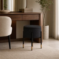 Tabouret de rangement en tissu, siège rembourré durable, couvercle amovible, quatre pieds en métal, design moderne, école, chambre, salon, entrée