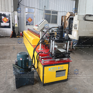 Machine <span class=keywords><strong>de</strong></span> formage à rouleaux automatique personnalisée pour portes <span class=keywords><strong>de</strong></span> garage et volets roulants avec moteur à <span class=keywords><strong>inverseur</strong></span> 4KW, pompe, acier galvanisé - Product Image 4