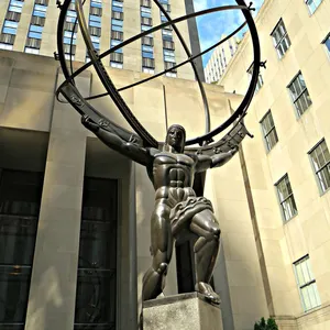 公共雕塑裸体希腊男子雕像真人大小金属黄铜青铜阿特拉斯雕塑