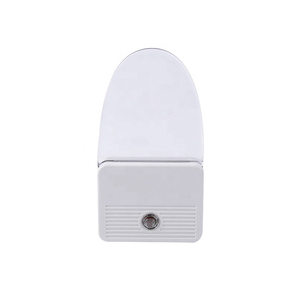 Venta al por mayor protección de ojo blanco cálido atardecer al amanecer Sensor de luz de la noche - Product Image 1