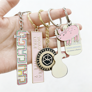 Pastel Enamel Metal Keychains Set Geometry Slogan Alphabet Guitar Pig Key Rings for Daily Gifts & Accessories