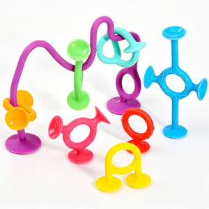 <span class=keywords><strong>Jouet</strong></span> de dentition Montessori en silicone de qualité alimentaire personnalisé en gros avec <span class=keywords><strong>ventouse</strong></span>, <span class=keywords><strong>jouet</strong></span> sensoriel à mâcher pour bébé pour <span class=keywords><strong>chaise</strong></span> <span class=keywords><strong>haute</strong></span> - Product Image 1
