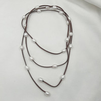 Collier long en perles Edison de luxe Yuemoon AA+ de bonne qualité, 150 cm, perles de riz 100 % naturelles de 10 mm