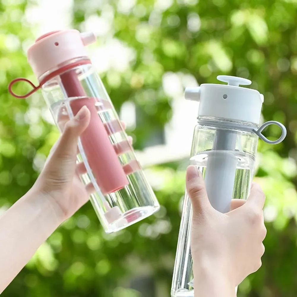 Botellas de agua deportivas transparentes para mascotas, tipo Push-up, portátil, hidratante, jardín, multifuncional, hervidor de agua con pulverizador de flores de riego