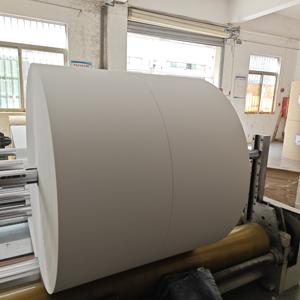 Papier cartonné en rouleau anti-ondulation C1S couché d'un seul côté, taille personnalisée - Product Image 3