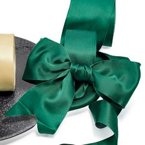 더블 페이스 레드 새틴 리본 2 1/2 인치 X 10 야드 100% 폴리에스터 친환경 유선 리본 크리스마스 트리 활 웨딩 파티 - Product Image 5