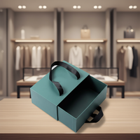 Boîte cadeau en carton vert personnalisée pour l'emballage de vêtements, sous-vêtements, chaussures et chaussettes de Noël, fabriquée avec des matériaux écologiques