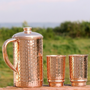 Ensemble de pichets en cuivre martelé avec couvercles, style vintage, vaisselle pour la maison, écologique - Product Image 1