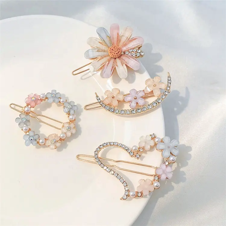 YIYI Korean style fashion hot sale lovely kids girl hair clips crystal bling luxury flower hair clips wholesale