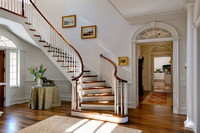 Escalier intérieur incurvé de luxe de haute qualité et bon marché Escalier en fer forgé Escalier balustrade en bois personnalisé