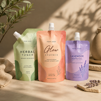 Pochettes souples mates en PE avec bec verseur et logo personnalisé pour liquides, crèmes et toniques de soin, formats de recharge 50ml-500ml