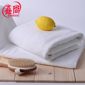 Toalla de Baño Xinshang de Algodón Puro 70x140 cm Blanca para Hotel de Alta Absorbencia - Product Image 2