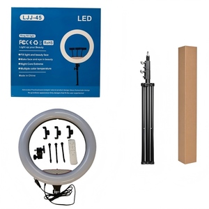 Anneau lumineux LED 18 pouces 50W 2700K-7000K, télécommande dimmable, trépied <span class=keywords><strong>en</strong></span> fer 2,6m, 110V-245V, pour diffusion <span class=keywords><strong>en</strong></span> direct et maquillage, 256 LED, 3 supports pour téléphone - Product Image 1