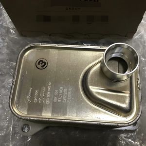 Refroidisseur d'huile moteur 06L117021G / E 06K117021E / H pour <span class=keywords><strong>Audi</strong></span> A3/S3/TT 2.0T 2013-2020 & VW Golf VII 2.0T 2013-2020 |   Remplacement OE - Product Image 5