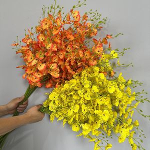 Fleur artificielle Meng Jie Dancing Orchid 30cm-100cm, orange jaune, en plastique et soie, pour vase, décoration de mariage - Product Image 2